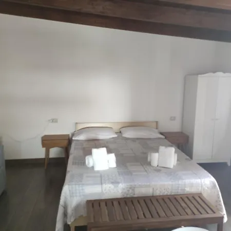 Cecilia's House Centro *